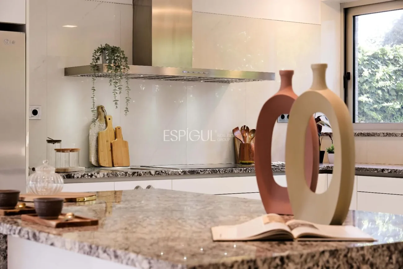Villa for Sale in Arxiu, Sant Cugat Del Vallés