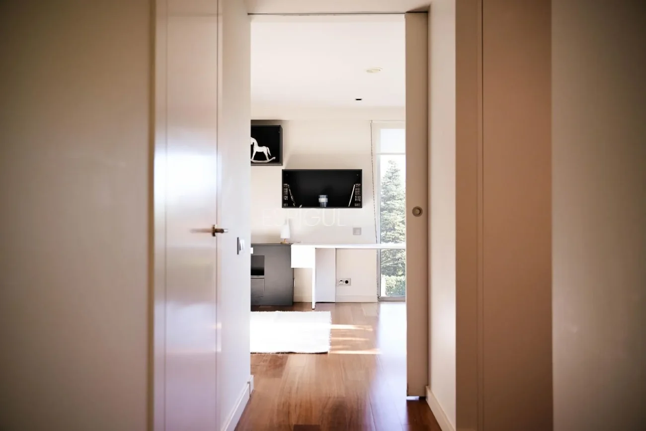 Villa for Sale in Arxiu, Sant Cugat Del Vallés