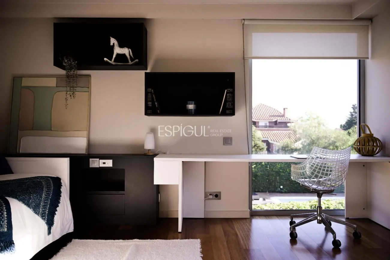 Villa for Sale in Arxiu, Sant Cugat Del Vallés