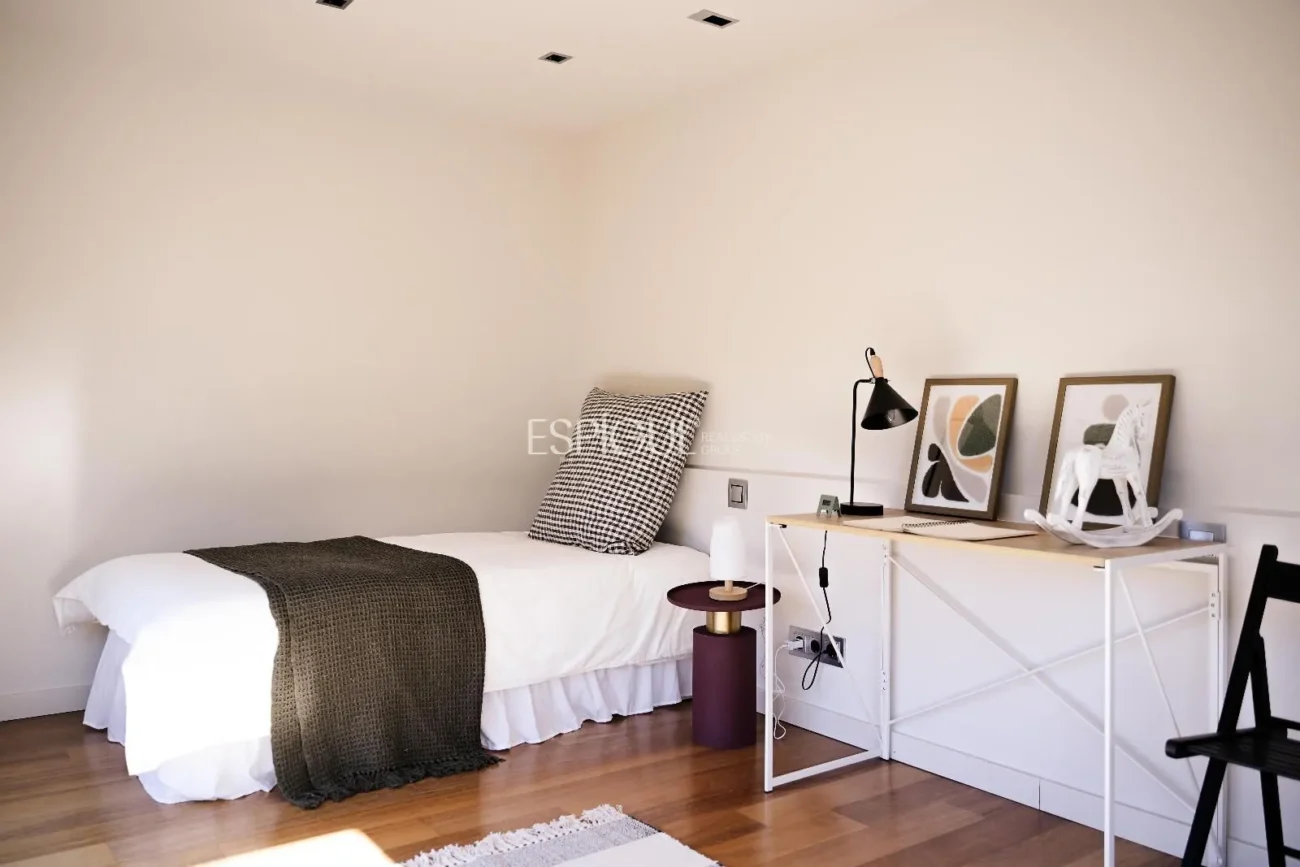 Villa for Sale in Arxiu, Sant Cugat Del Vallés