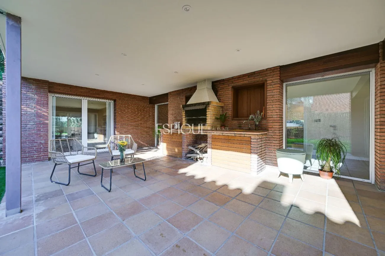 Chalet individuel avec piscine à Valldoreix