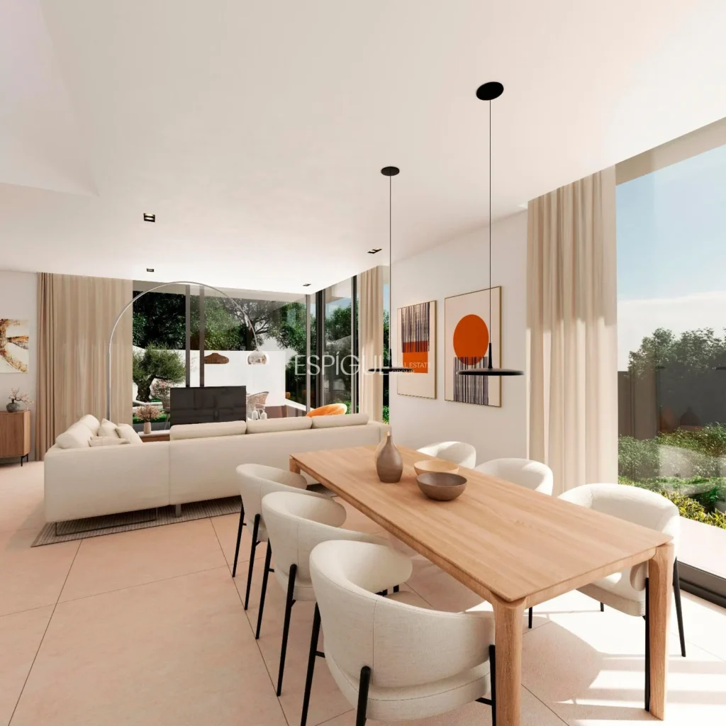 Detached House in Begur