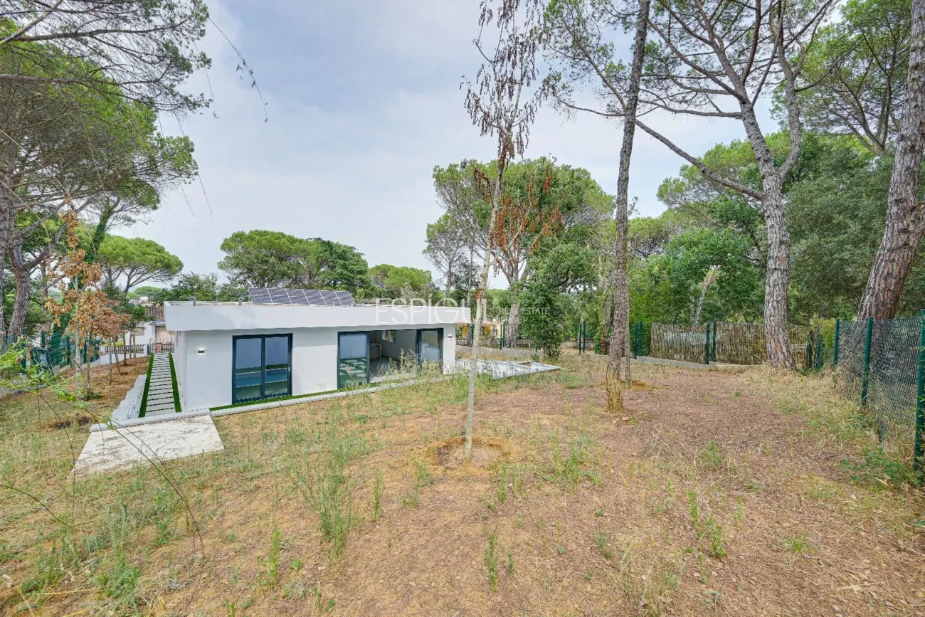 Confort i disseny a Llagostera – Habitatge d’obra nova d’una planta