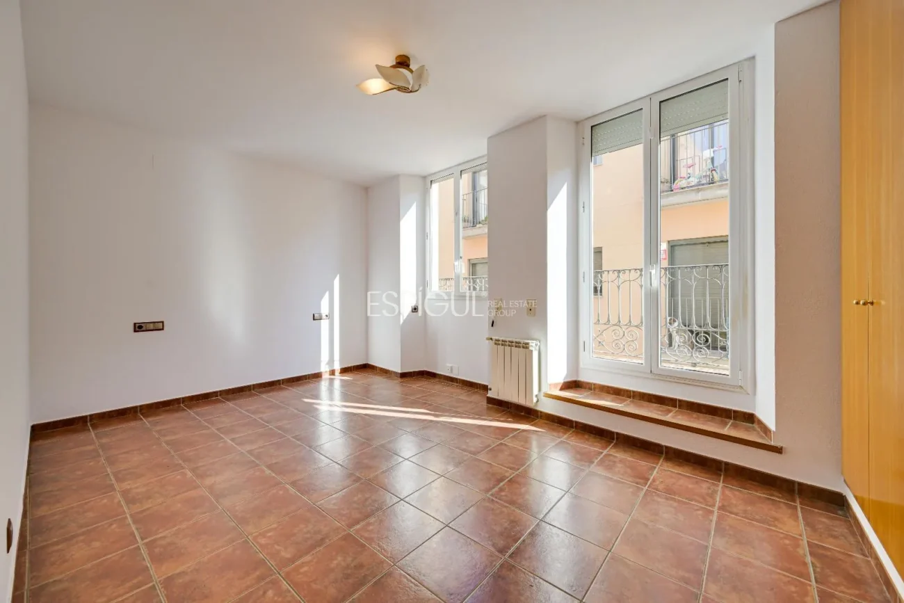 Charming Townhouse just Steps from the Sea in Sant Feliu De Guíxols