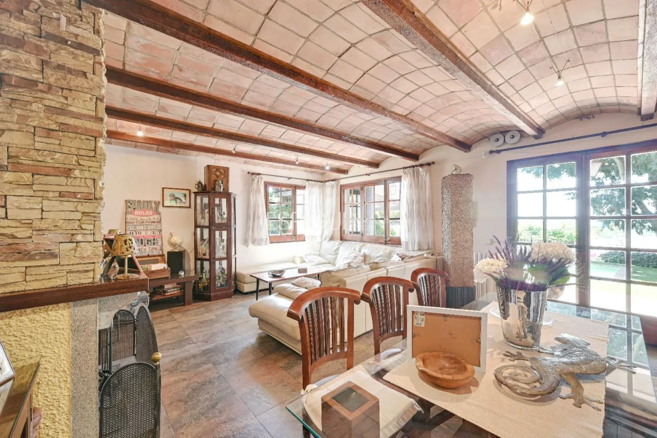 Encantadora casa rústica con vistas al mar en Platja d’Aro