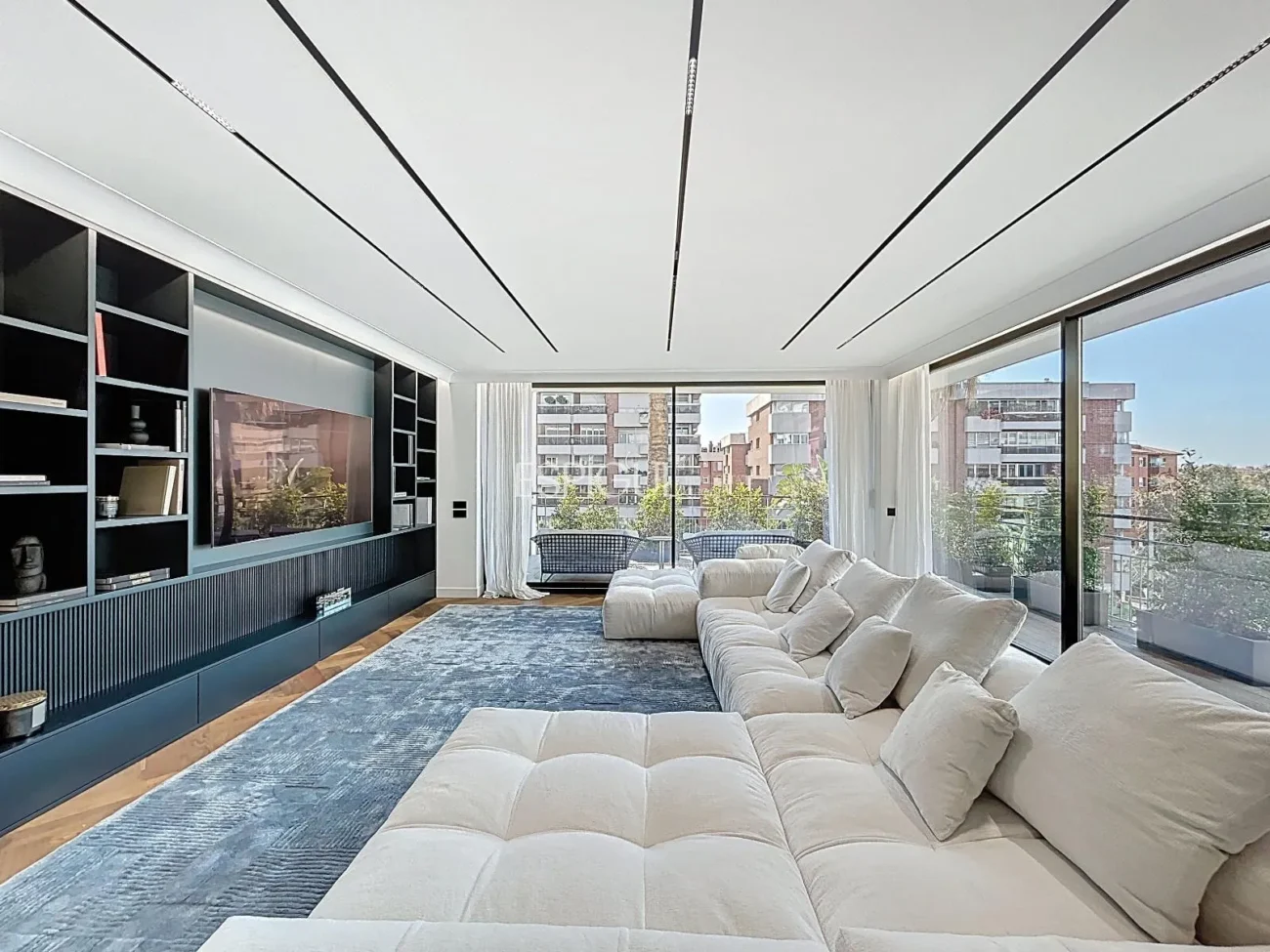 Spectacular Designer Apartment on via Augusta