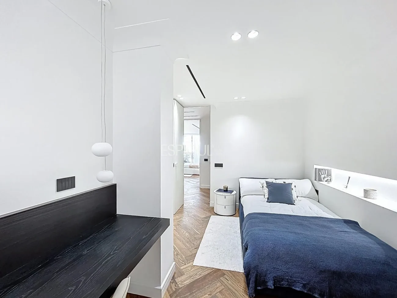 Spectacular Designer Apartment on via Augusta