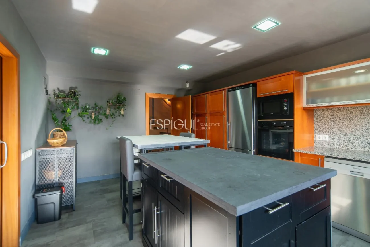 Excepcional casa en el Golf Girona
