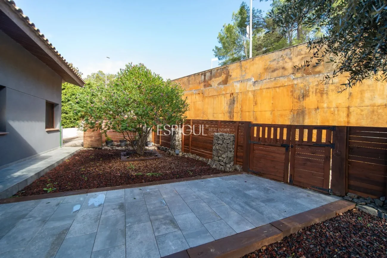 Excepcional casa en el Golf Girona