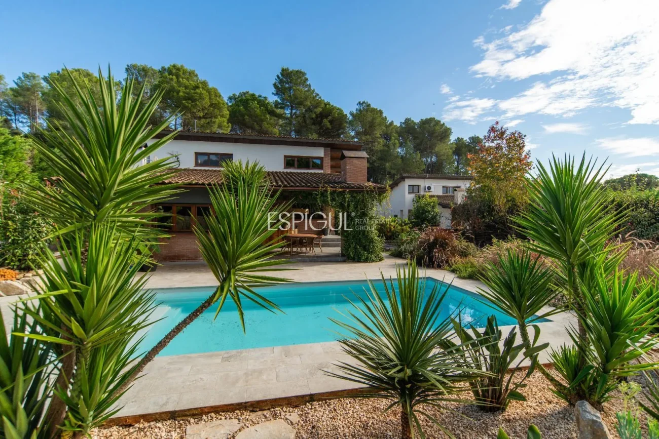 Excepcional casa en el Golf Girona