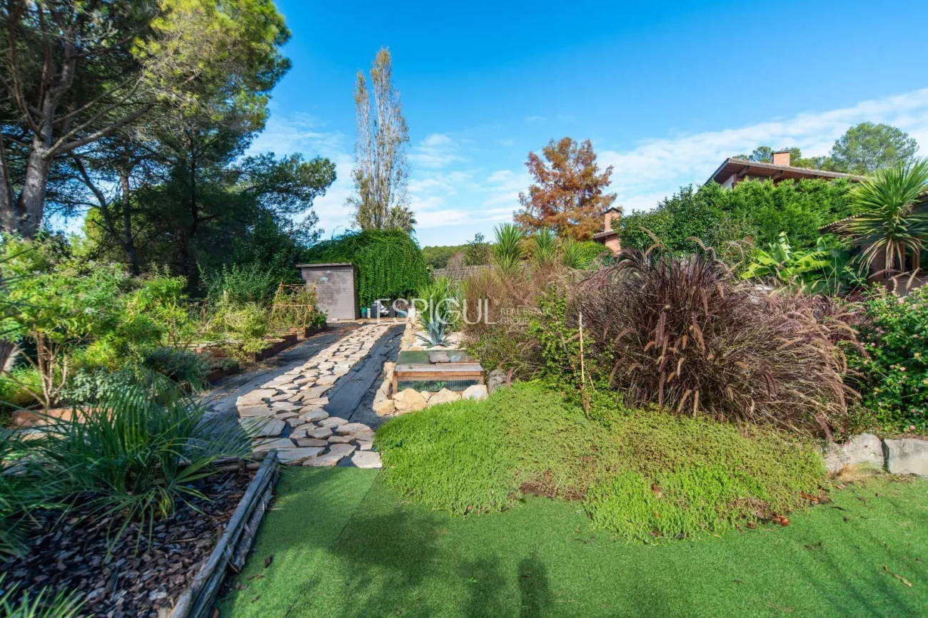 Excepcional casa en el Golf Girona