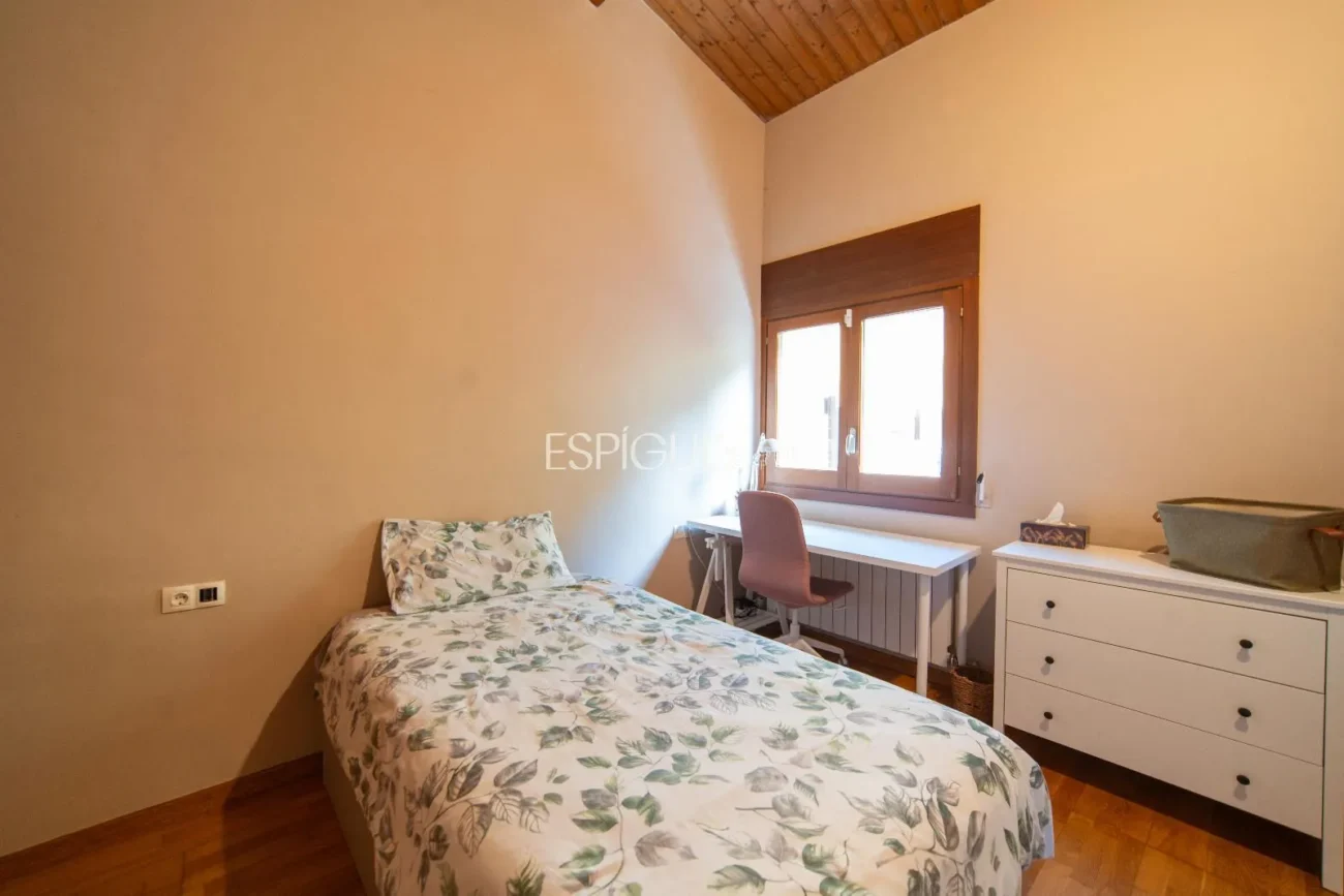 Excepcional casa en el Golf Girona