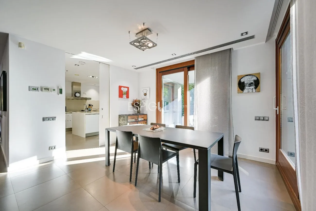 Maison design exclusive à vendre sur le golf de Sant Cugat