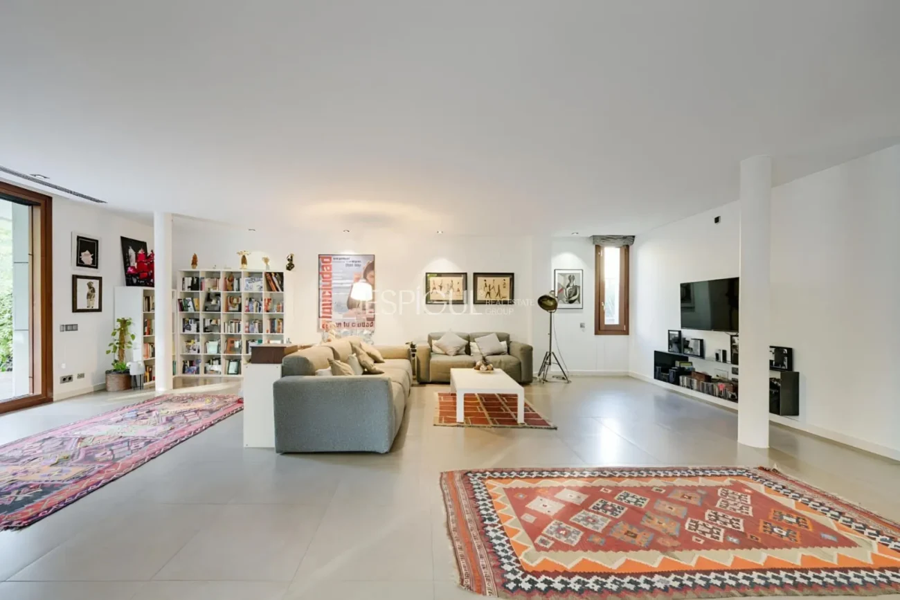 Exklusives Designerhaus zum Verkauf im Golf von Sant Cugat