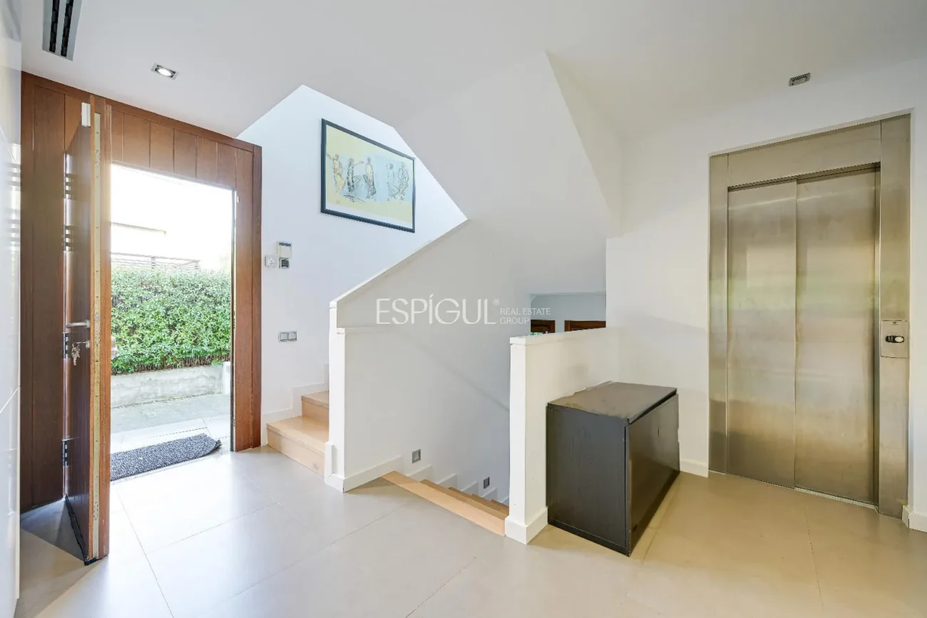 Maison design exclusive à vendre sur le golf de Sant Cugat