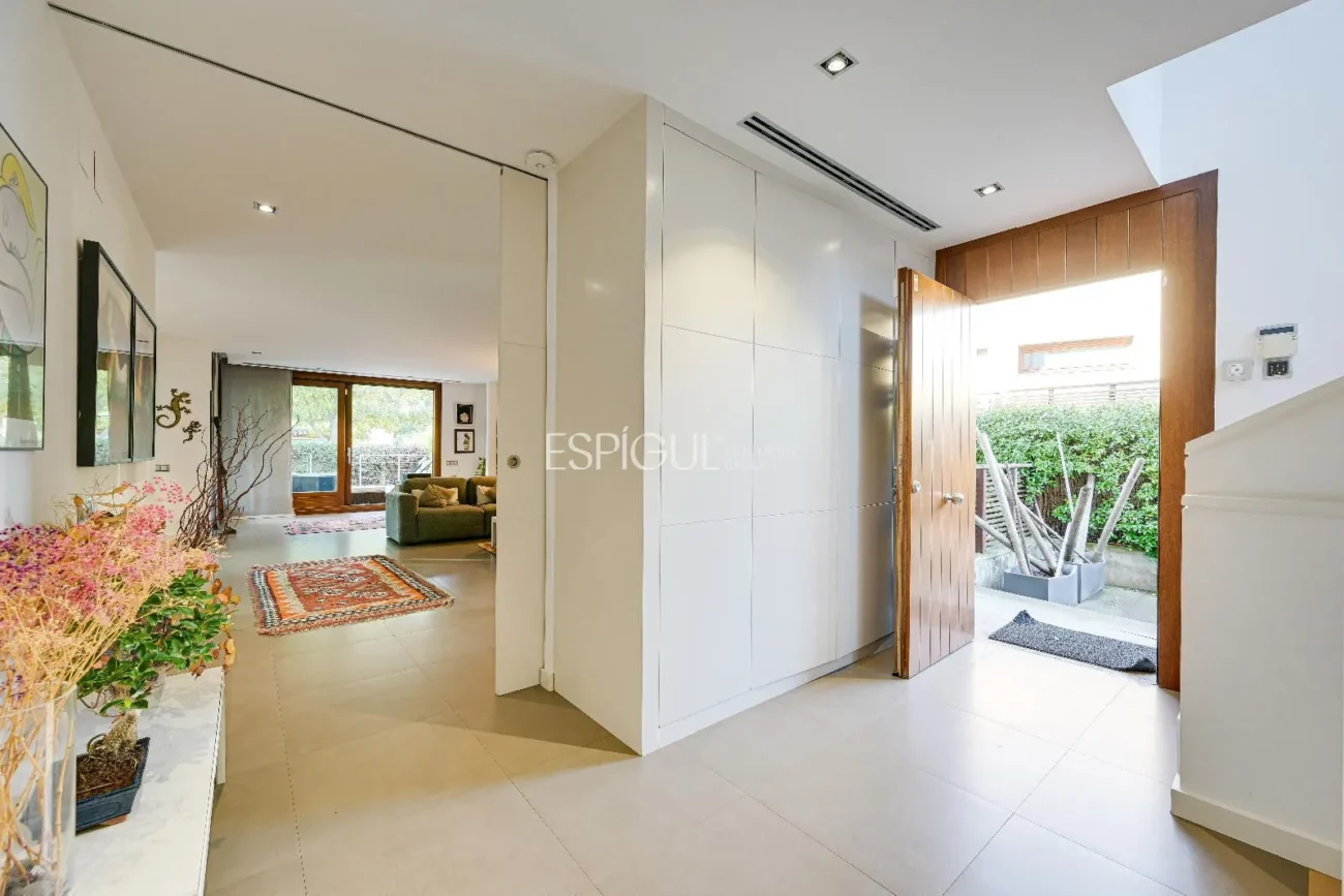 Maison design exclusive à vendre sur le golf de Sant Cugat