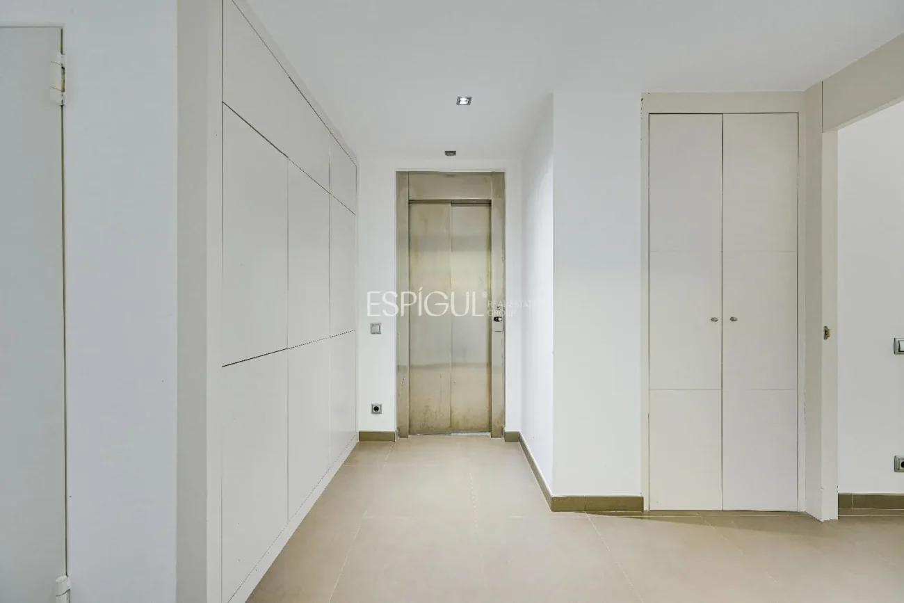 Maison design exclusive à vendre sur le golf de Sant Cugat