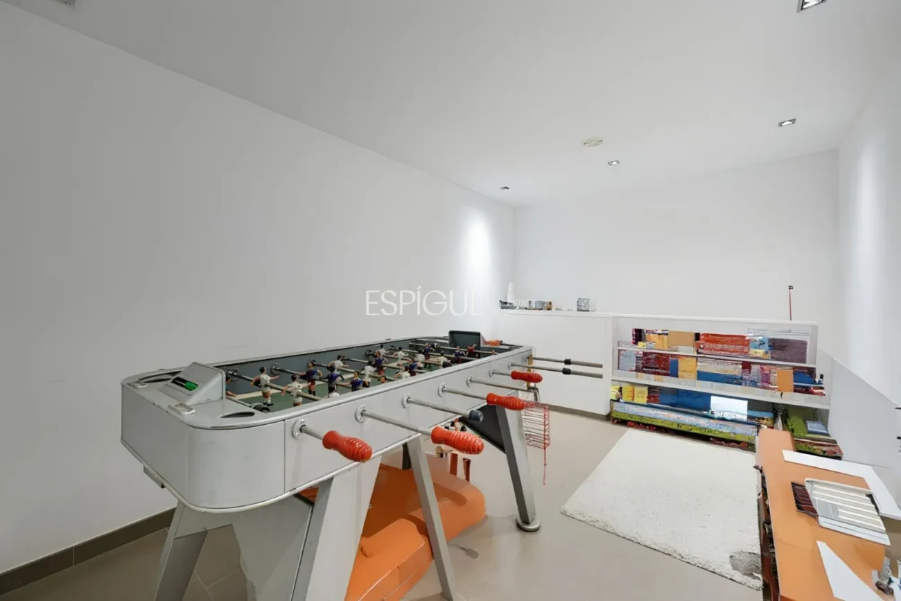 Maison design exclusive à vendre sur le golf de Sant Cugat