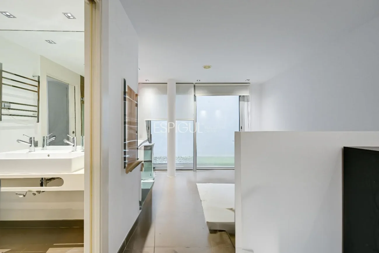 Maison design exclusive à vendre sur le golf de Sant Cugat