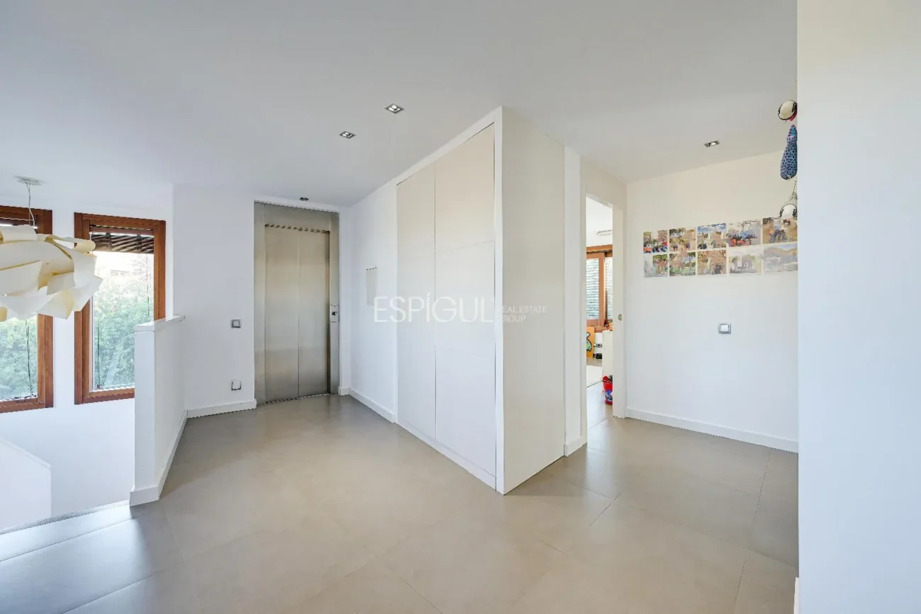 Maison design exclusive à vendre sur le golf de Sant Cugat