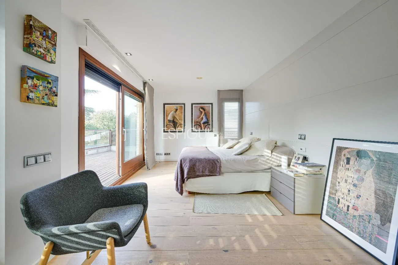 Exklusives Designerhaus zum Verkauf im Golf von Sant Cugat