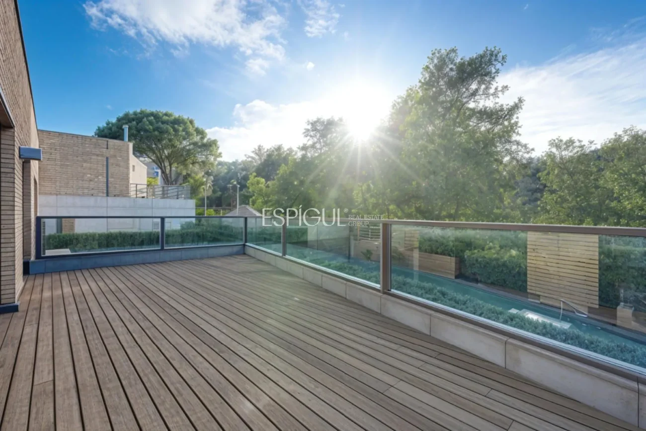 Maison design exclusive à vendre sur le golf de Sant Cugat