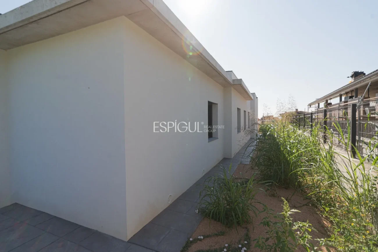 Maison exclusive de plain-pied avec jardin à Banyoles