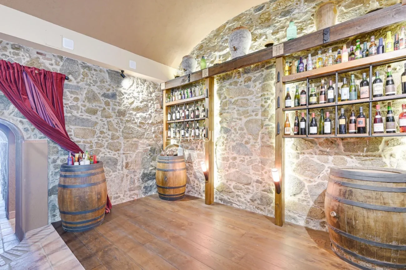 Exklusives historisches Haus in Alella mit Meerblick und touristischer Lizenz