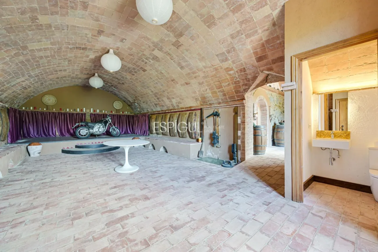 Exklusives historisches Haus in Alella mit Meerblick und touristischer Lizenz