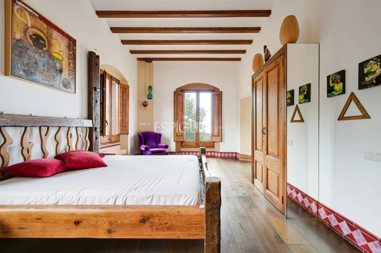 Exklusives historisches Haus in Alella mit Meerblick und touristischer Lizenz