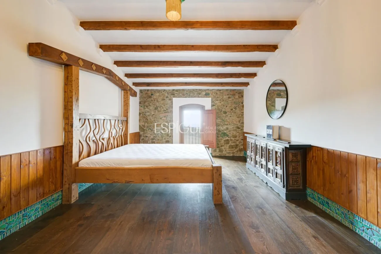 Exklusives historisches Haus in Alella mit Meerblick und touristischer Lizenz