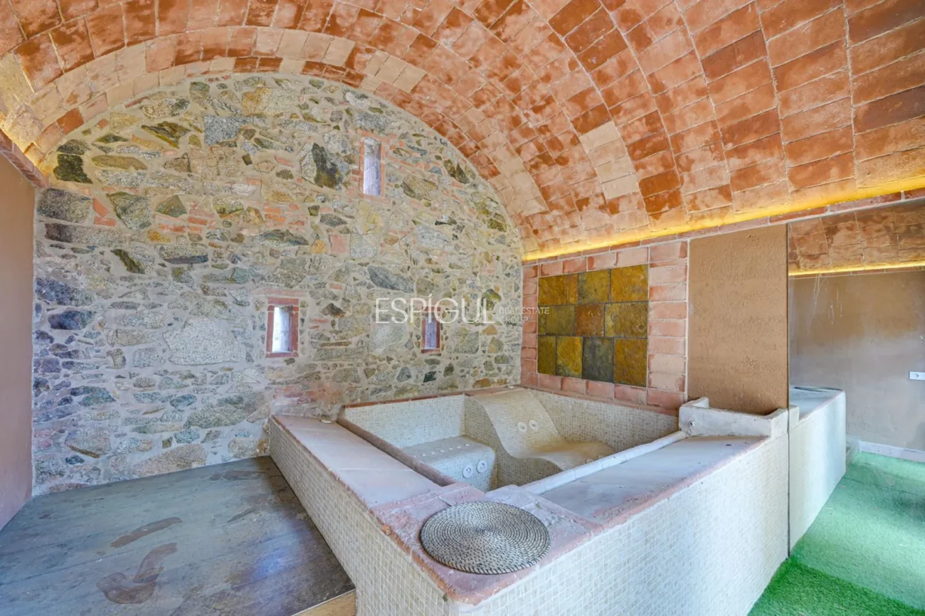 Exklusives historisches Haus in Alella mit Meerblick und touristischer Lizenz