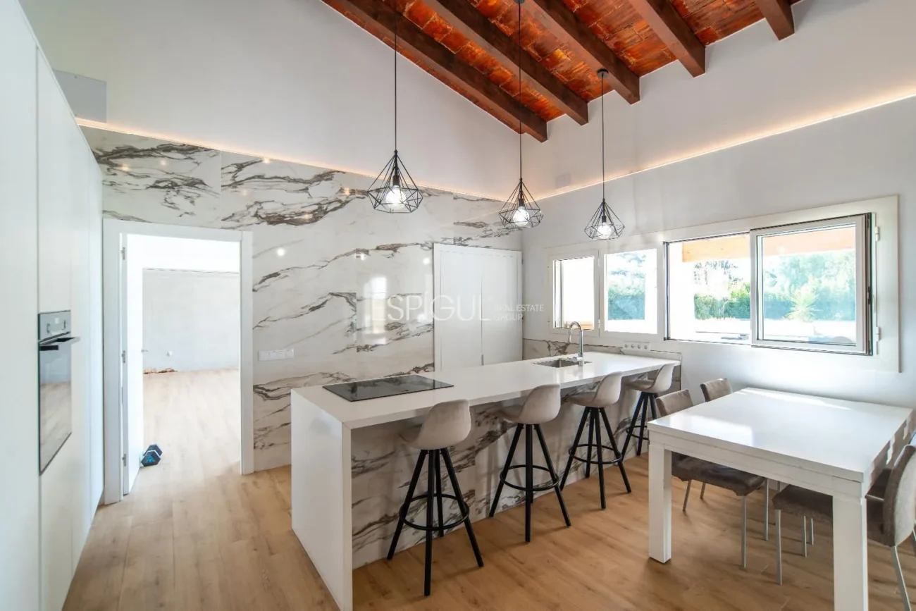 Maison exclusive restaurée avec de grandes qualités sur le golf de Sant Andreu de Llavaneres