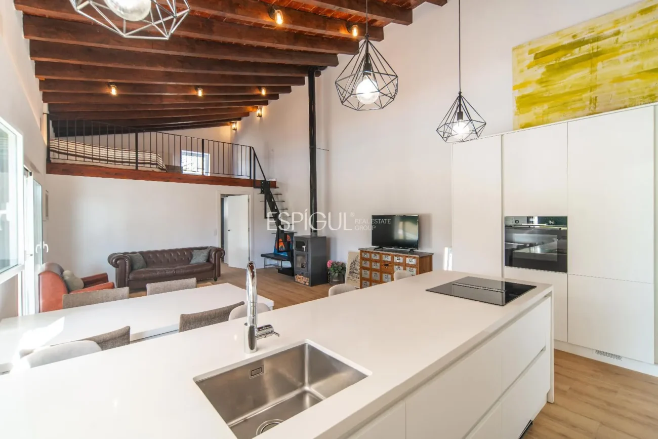 Maison exclusive restaurée avec de grandes qualités sur le golf de Sant Andreu de Llavaneres