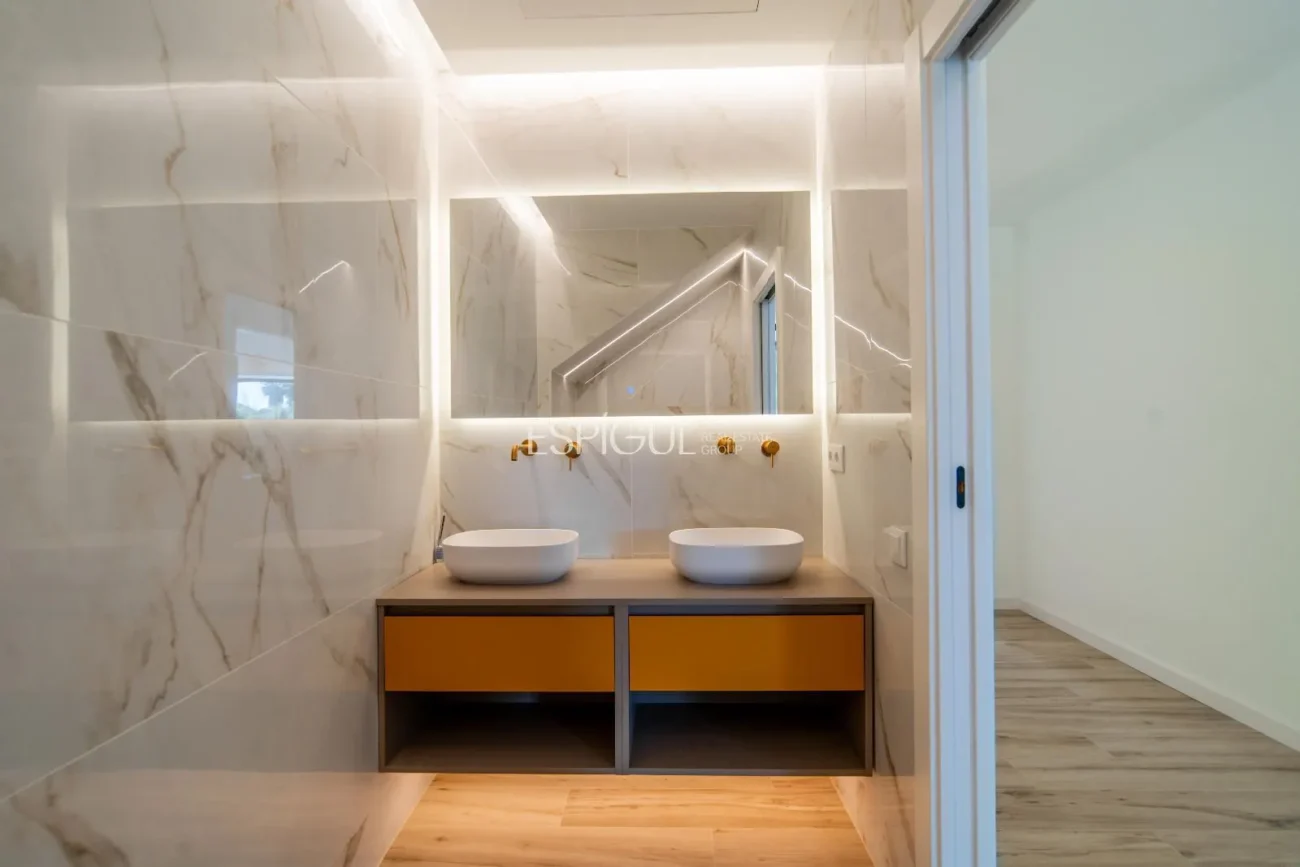 Maison exclusive restaurée avec de grandes qualités sur le golf de Sant Andreu de Llavaneres