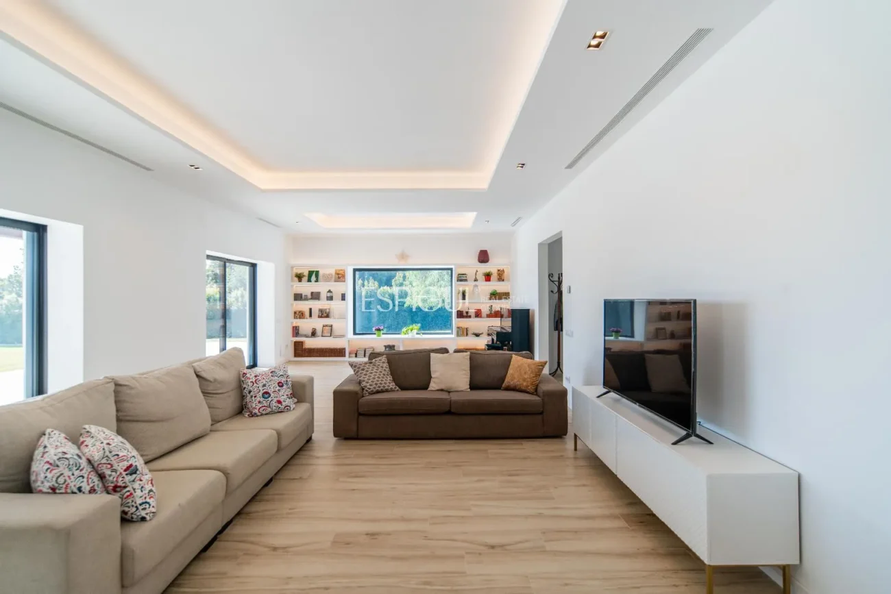 Maison exclusive restaurée avec de grandes qualités sur le golf de Sant Andreu de Llavaneres