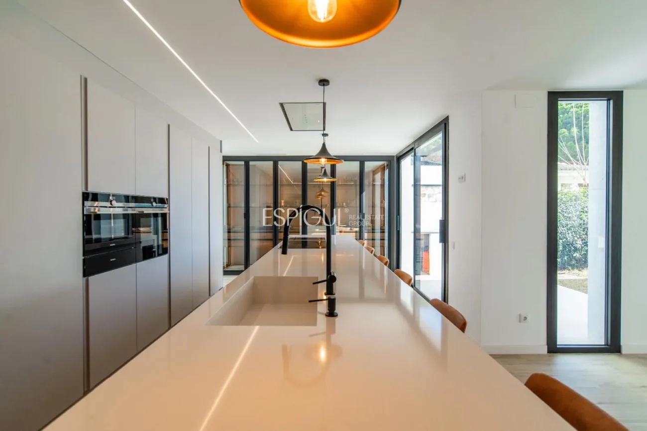 Maison exclusive restaurée avec de grandes qualités sur le golf de Sant Andreu de Llavaneres