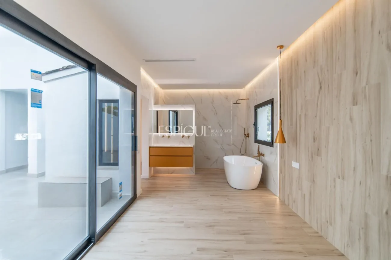 Maison exclusive restaurée avec de grandes qualités sur le golf de Sant Andreu de Llavaneres