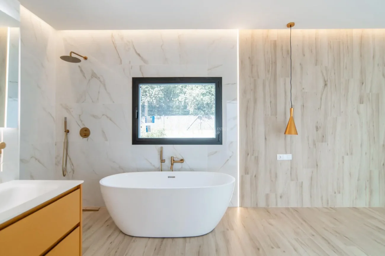 Maison exclusive restaurée avec de grandes qualités sur le golf de Sant Andreu de Llavaneres
