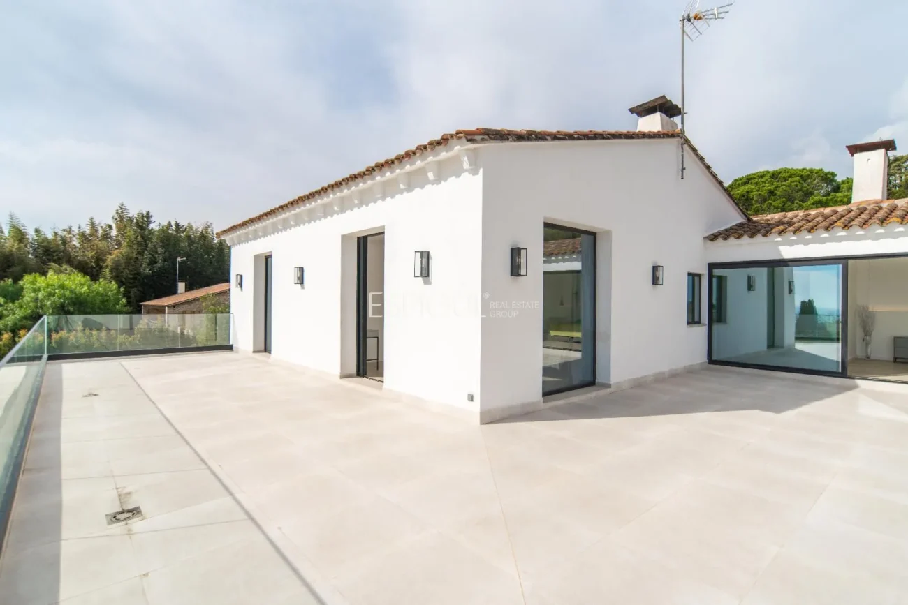 Maison exclusive restaurée avec de grandes qualités sur le golf de Sant Andreu de Llavaneres