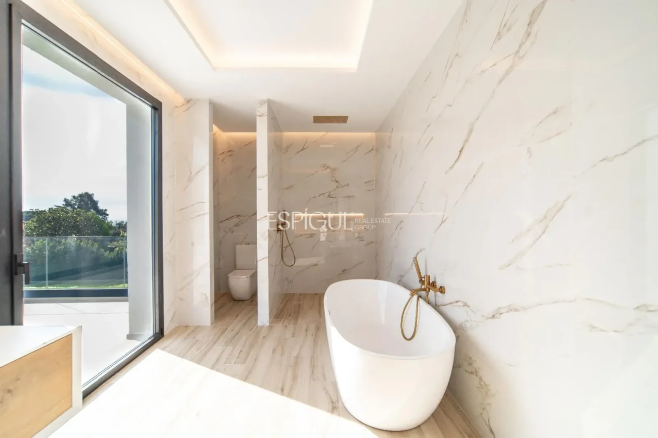 Maison exclusive restaurée avec de grandes qualités sur le golf de Sant Andreu de Llavaneres