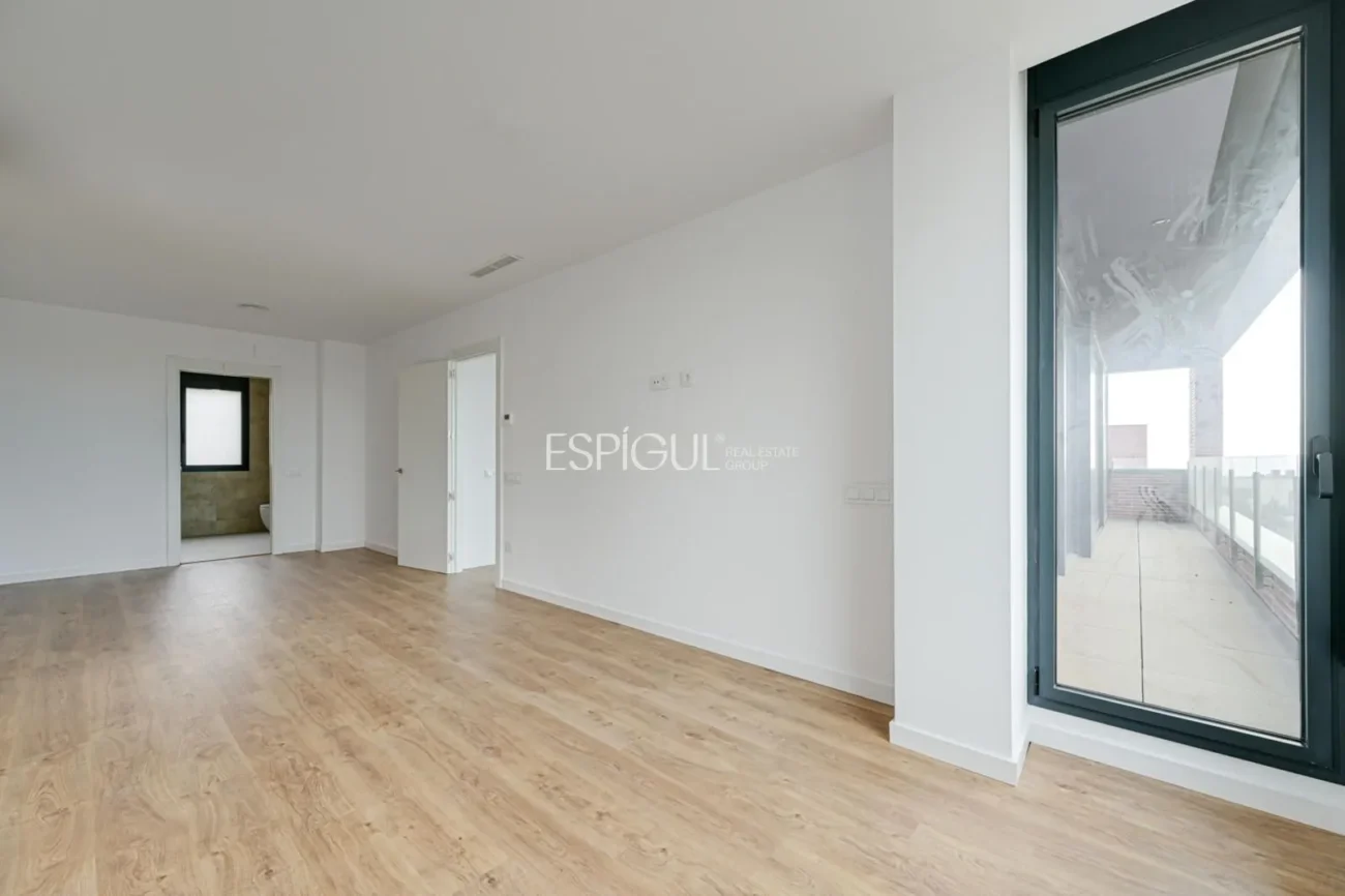 Maison exclusive de nouvelle construction avec piscine privée à louer à Can Quirze, Mataró
