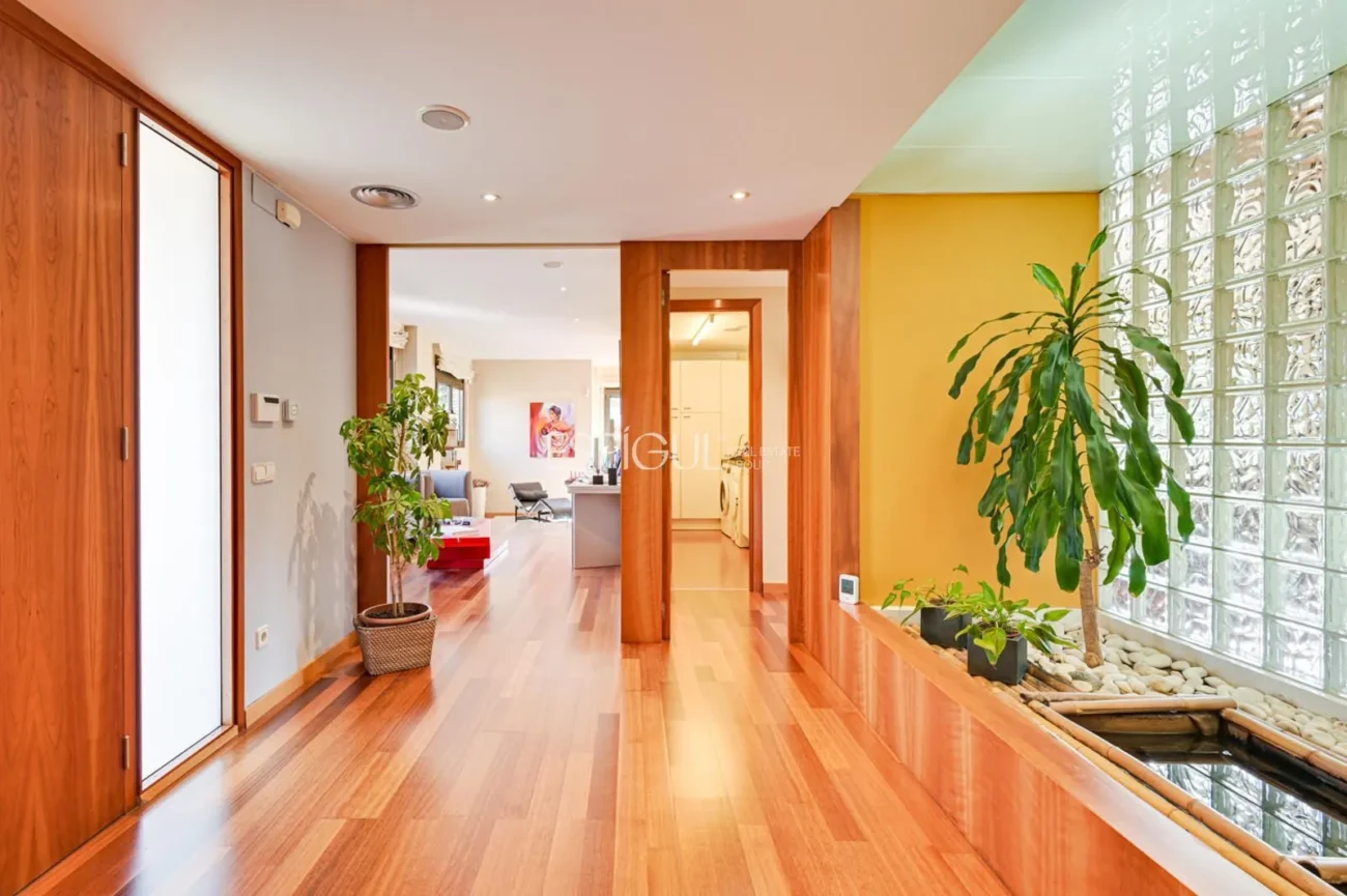 Résidence exclusive avec jardin, piscine et grands espaces à Sarrià