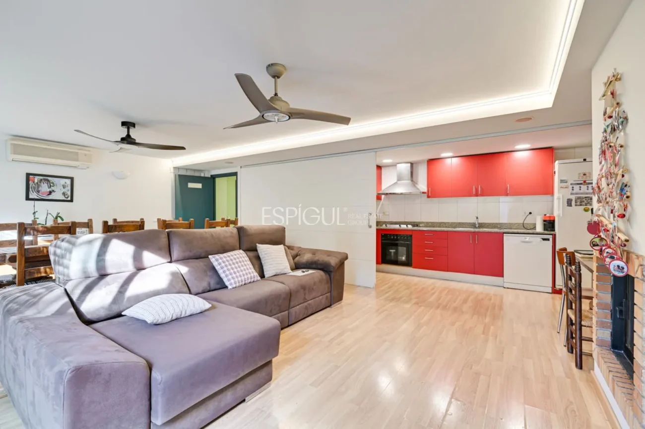 Résidence exclusive avec jardin, piscine et grands espaces à Sarrià