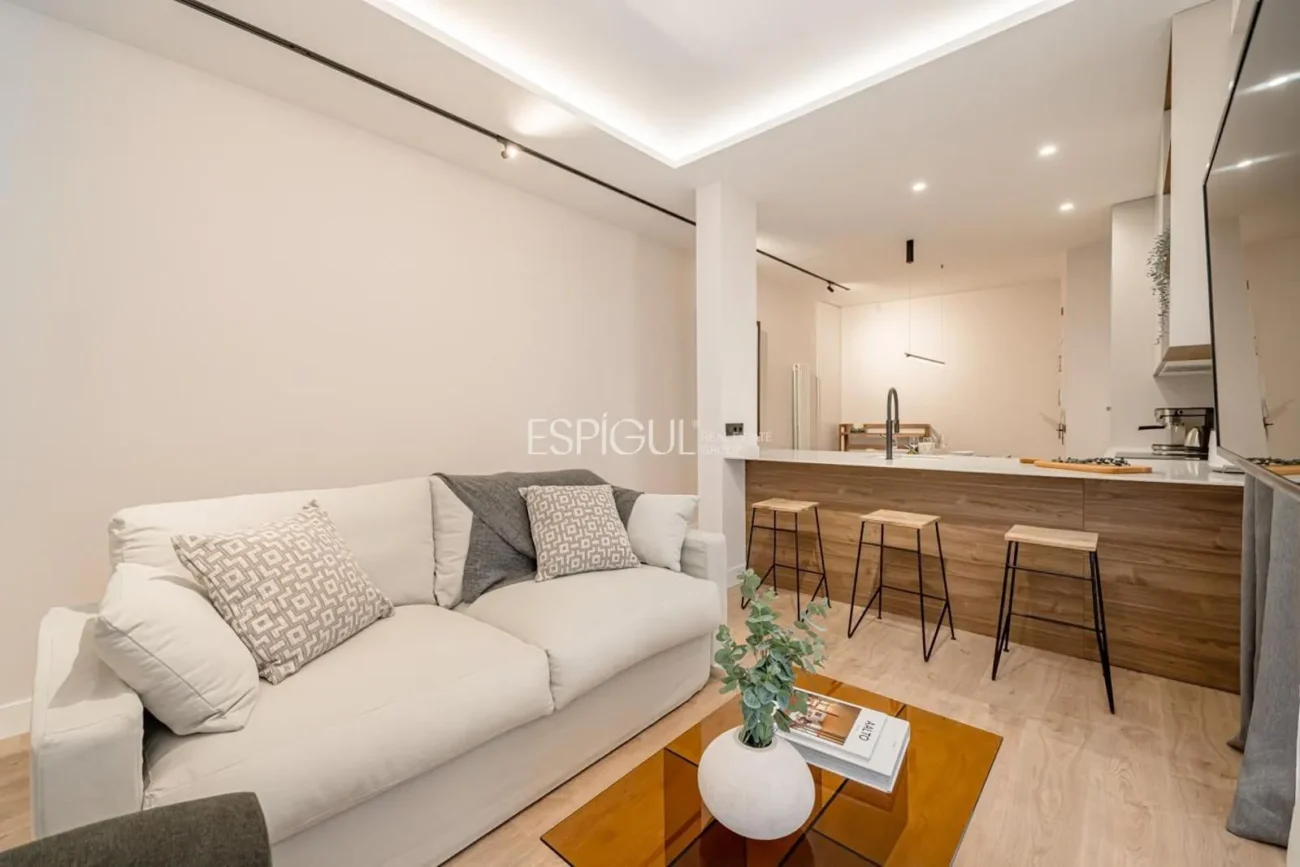 Exclusiva vivenda a Sol de 3 habitacions i 3 banys