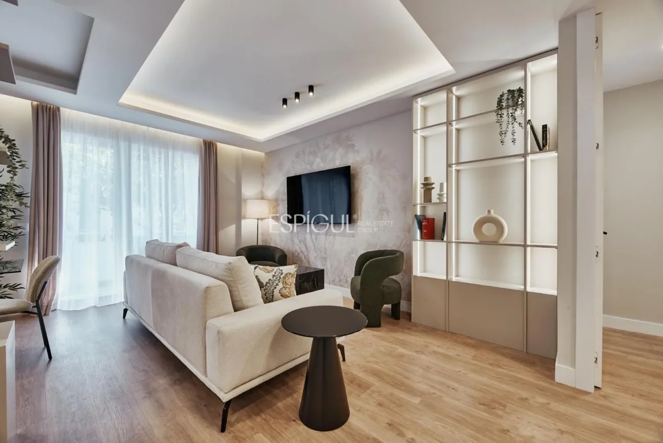Logement extérieur exclusif dans la rue Alcántara