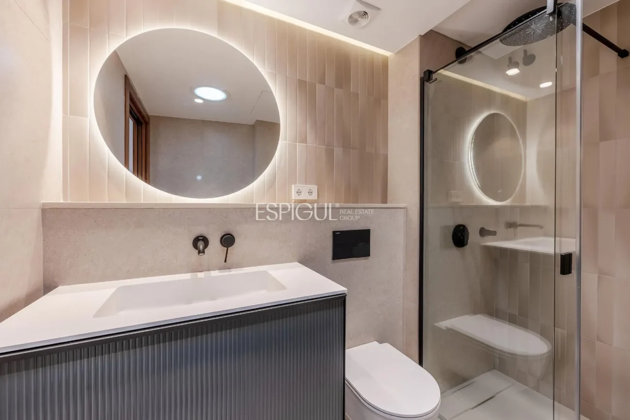 Attique exclusif au centre de Sant Cugat