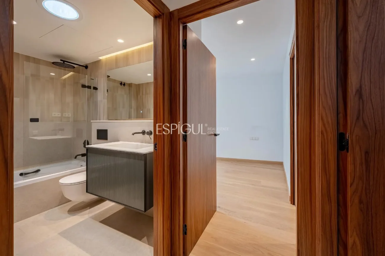 Attique exclusif au centre de Sant Cugat
