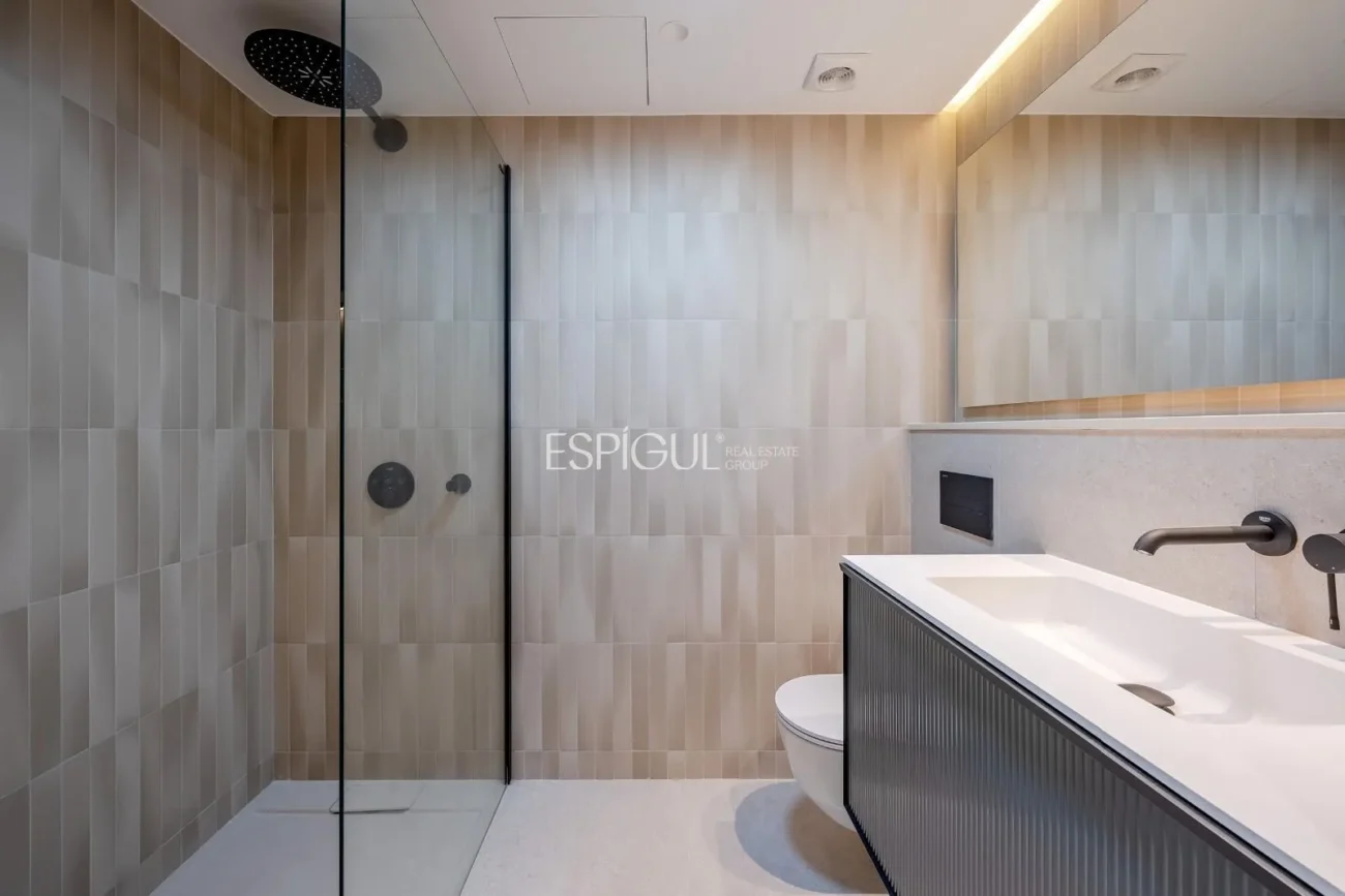 Attique exclusif au centre de Sant Cugat