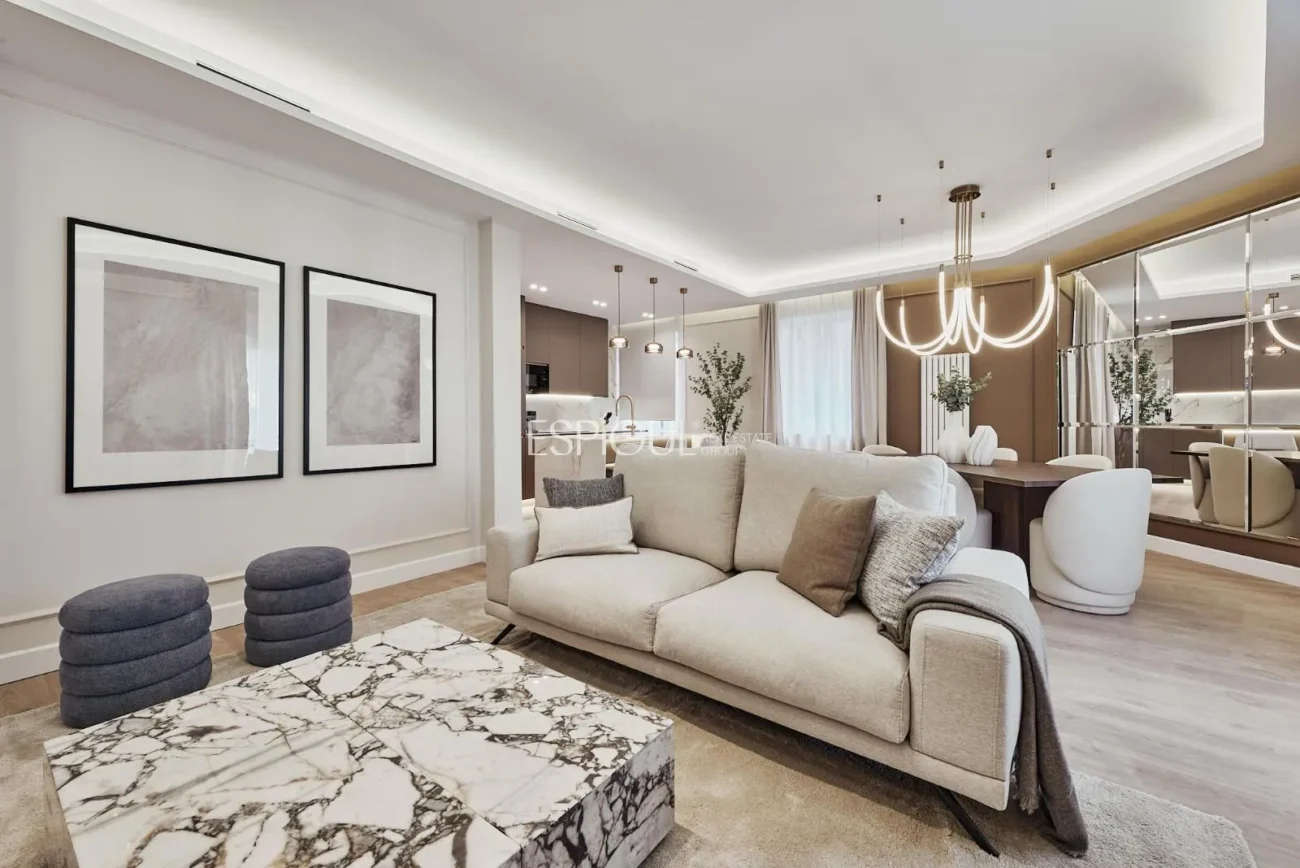 Exclusive Luxury Apartment in Juan Bravo, Salamanca District